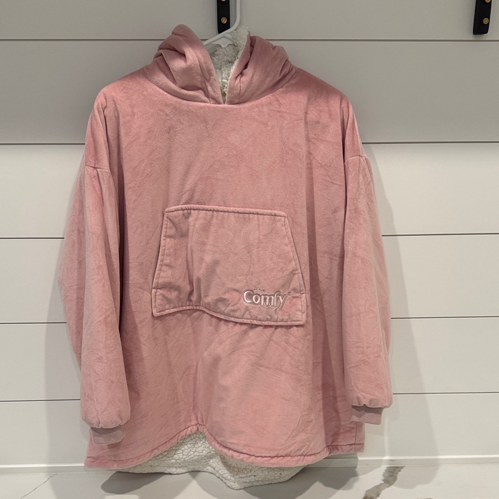 the Comfy Jr Kids Blush Pink Sherpa Lined Hooded blanket